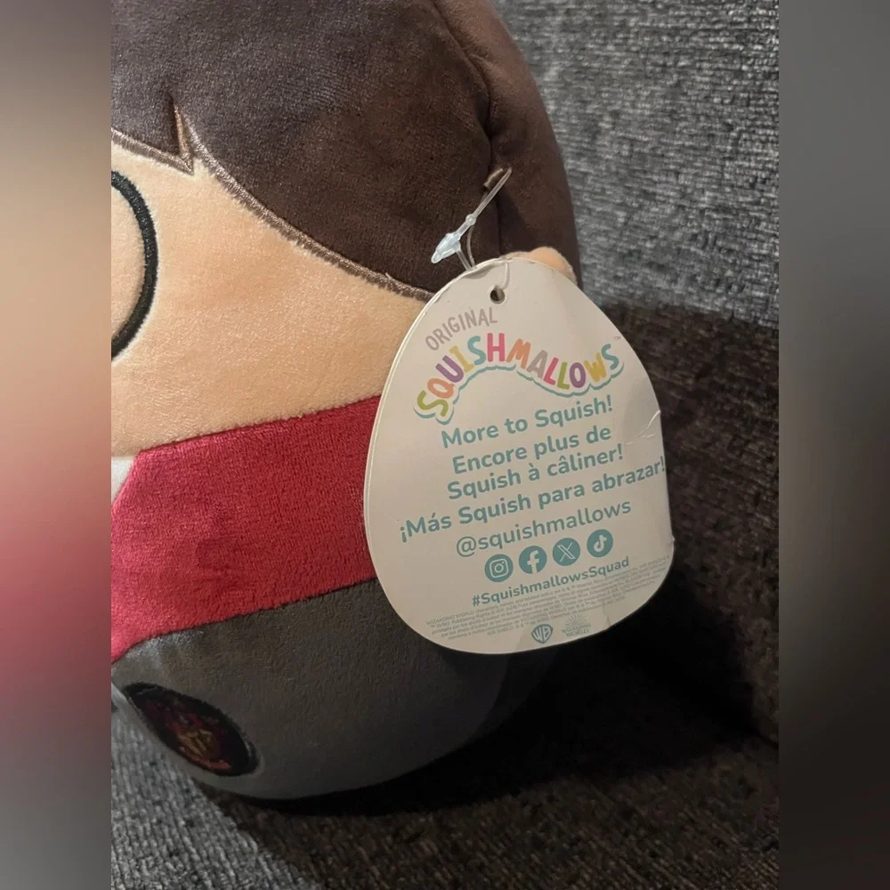 Warner Bros. Harry Potter Plush with Burgundy and Beige Squishmallow! - Picture 3 of 5